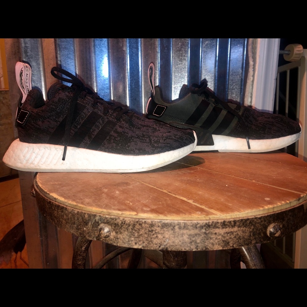Women's adidas NMD R1 Casual Shoes